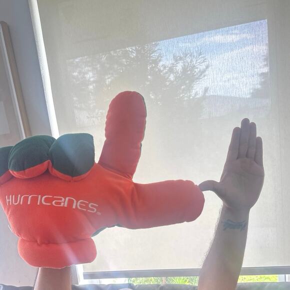 University of Miami hand mitten Miami Hurricanes Canes - Picture 5 of 5